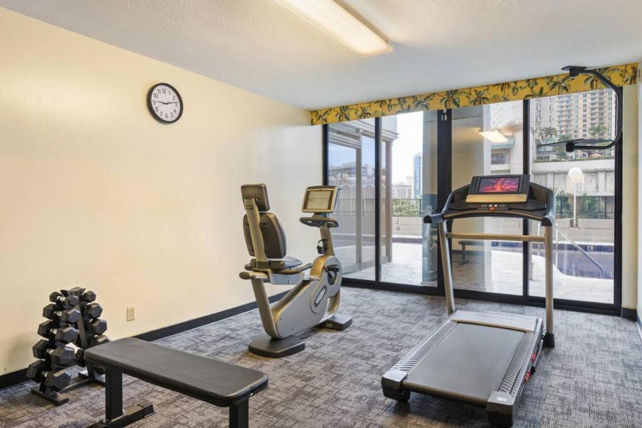 Incredible Location Free Parking In Waikiki Villa Honolulu Exterior photo